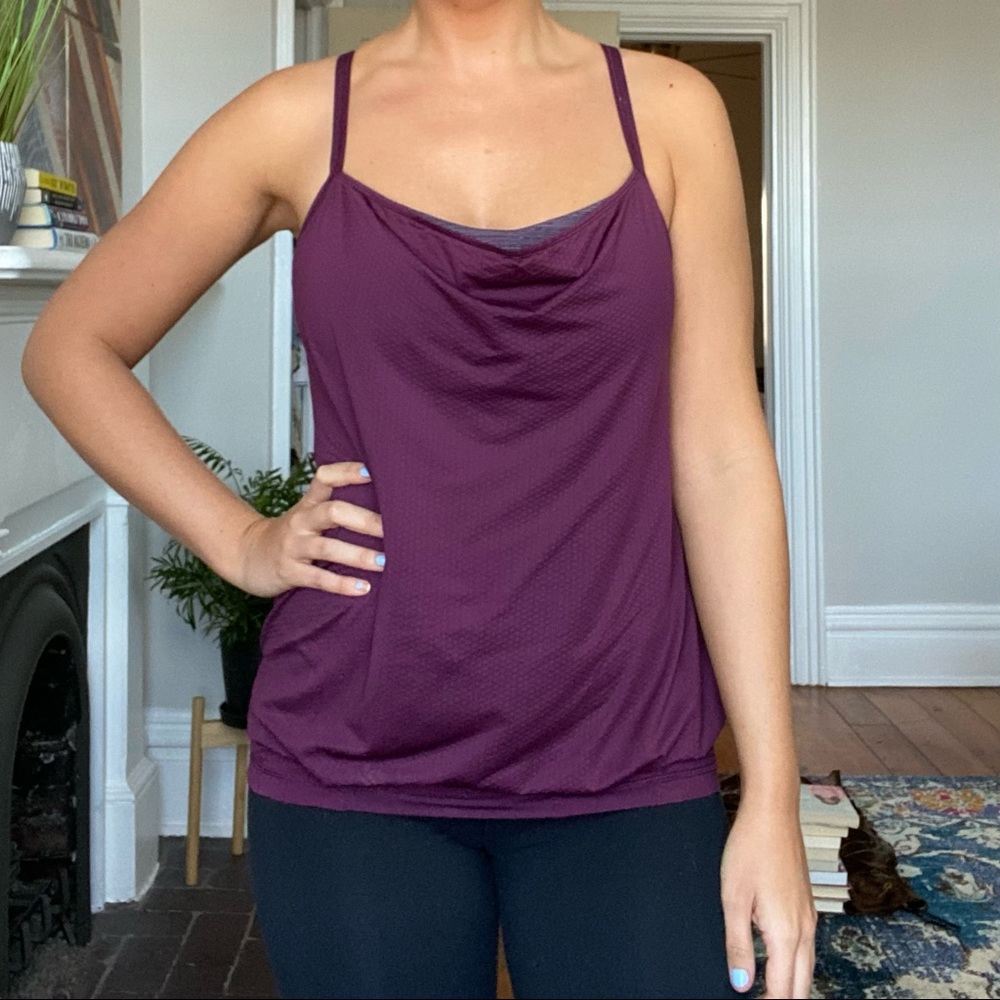 Lululemon Workout Tank / Size 6